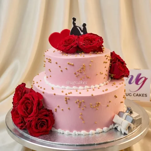 Double Deck Wedding Cake with Red Roses