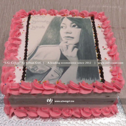 Cake With Printed Customized Photos
