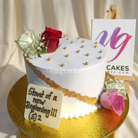 Flower Themed Cakes with Real Roses