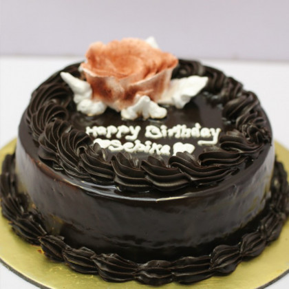 Dark Chocolate Cake with Edible Flower Decoration