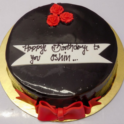 Ribbon and Roses Chocolate Cake