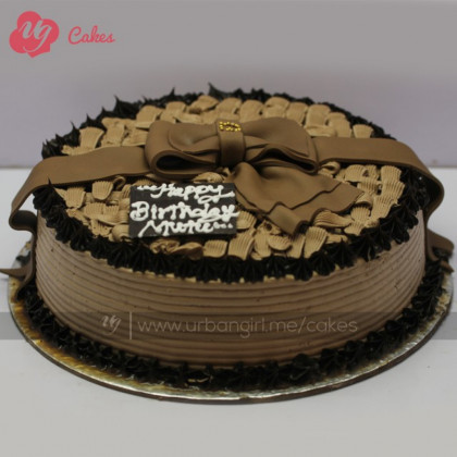 Chocolate Cake with Caramel Chips