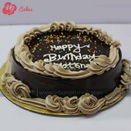 Elegant Flower Pattern Chocolate Cake