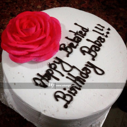 Rose-topped Vanilla Delight