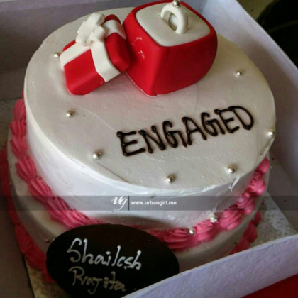 Double Decker Engagement Cake with White Ring
