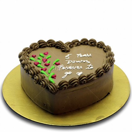 chocolate heart shaped cake