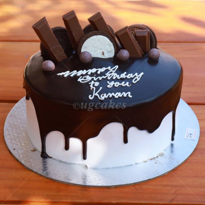 Chocolate Cake with Kitkat and Oreo