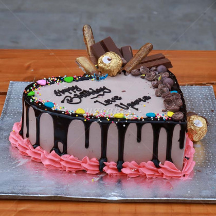 Heart shaped Chocolate cake