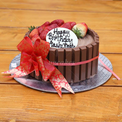 KitKat Cake with Strawberry Topping