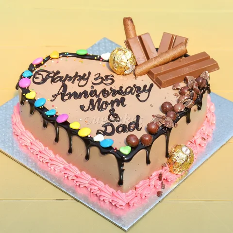 Heart-shaped Chocolate Cake