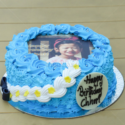 Frozen Themed Cake with Photo Printed