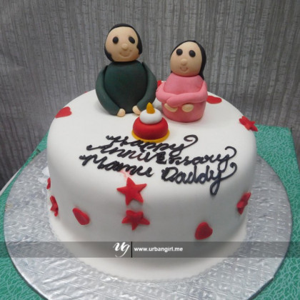 Anniversary Cake with Fondant and Parent Figures