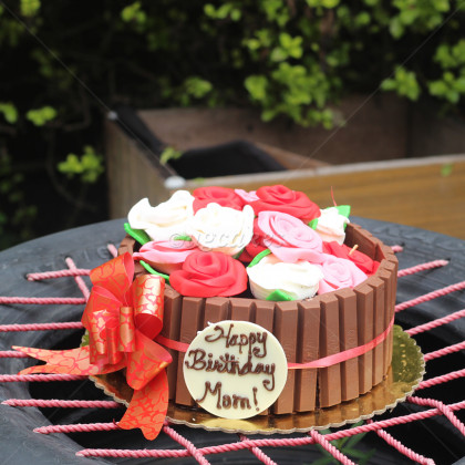 KitKat Cake With Flower Topping