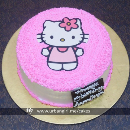 Hello Kitty Full Body Birthday Cake