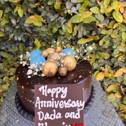 Chocolate Cake with Chocolate Balls