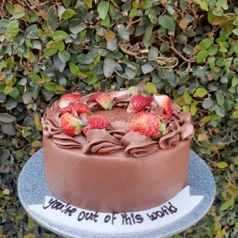 Chocolate Cake With Strawberries