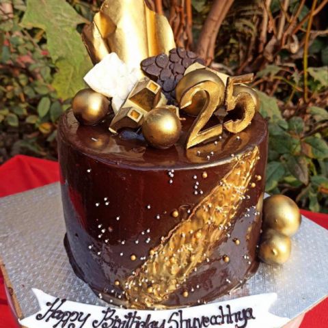 Elegant Golden Chocolate Cake