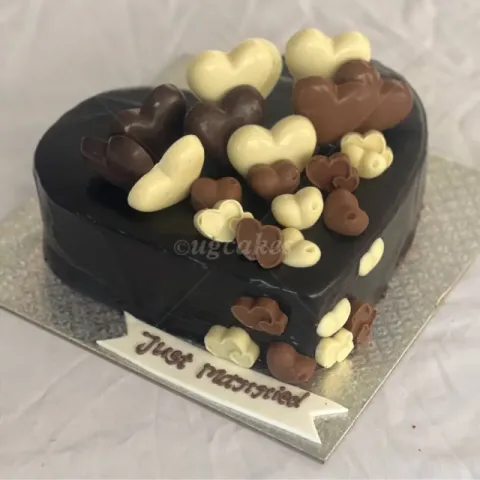 Just married celebration cake