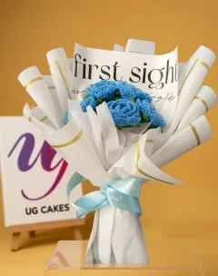 5 Blue Rose Crochet Bouquet